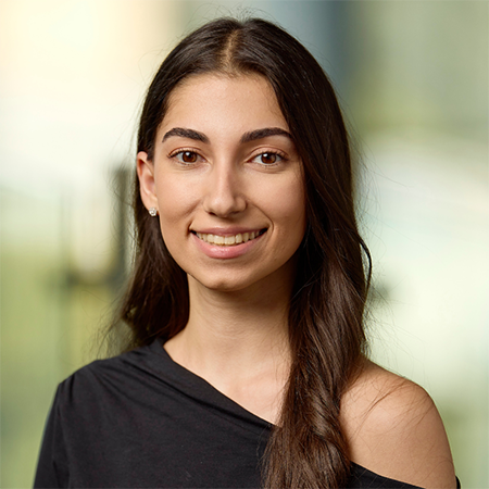 Headshot of Jasmin Avagyan