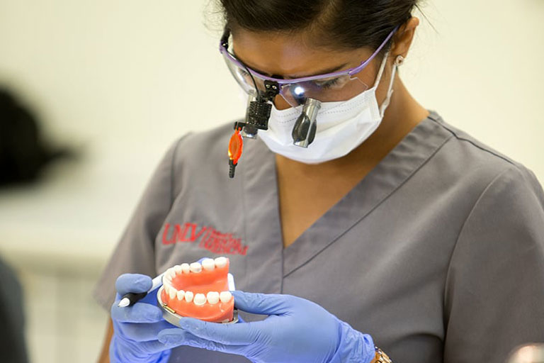Scholarship Overview School of Dental Medicine University of Nevada