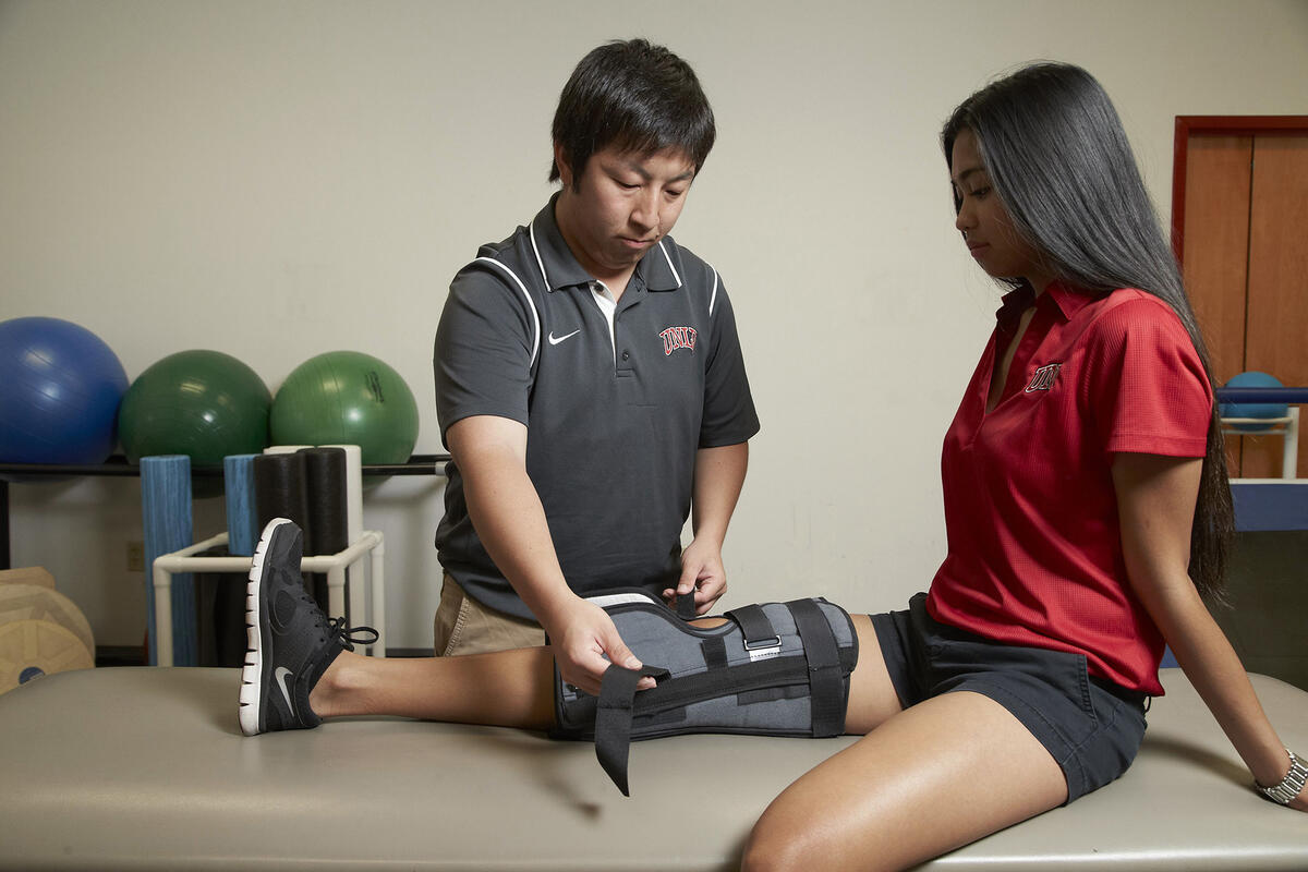 Athletic Training  Department of Kinesiology and Nutrition