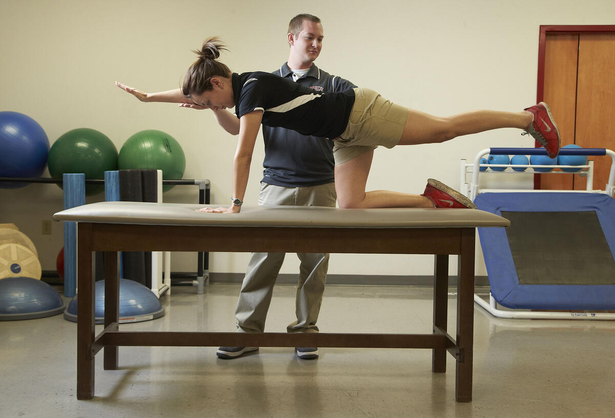 Athletic Training  Department of Kinesiology and Nutrition