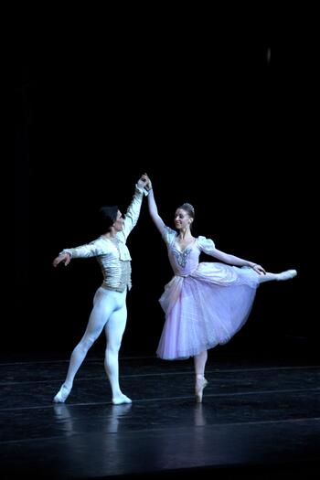 Russian National Ballet Performs 